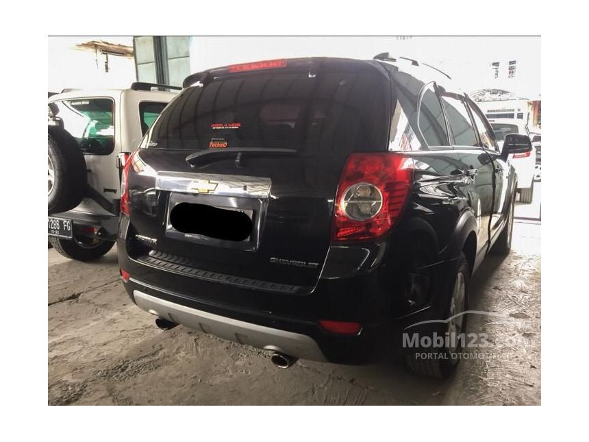  Jual  Mobil  Chevrolet  Captiva 2010 C100 2 0 di Sumatera  