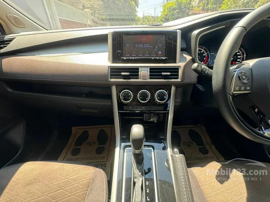 2021 Mitsubishi Xpander Cross MPV