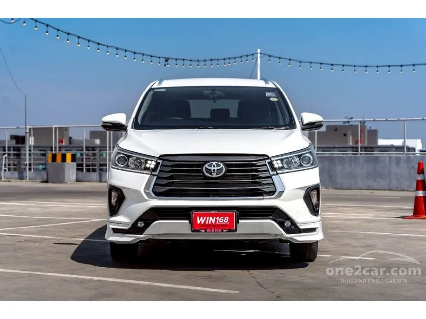 2023 Toyota INNOVA Crysta Wagon