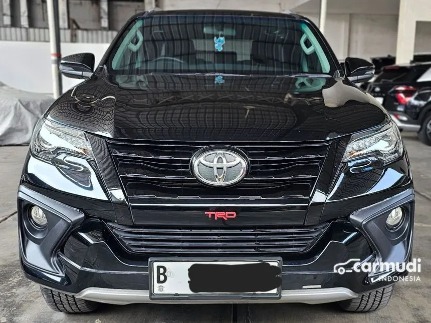 Jual Mobil Toyota Fortuner 2019 VRZ TRD 4X2 2.4 di DKI Jakarta Automatic SUV Hitam Rp 357.000.000