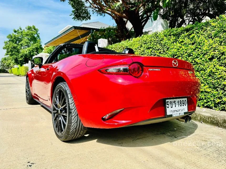 2024 Mazda MX-5 Convertible