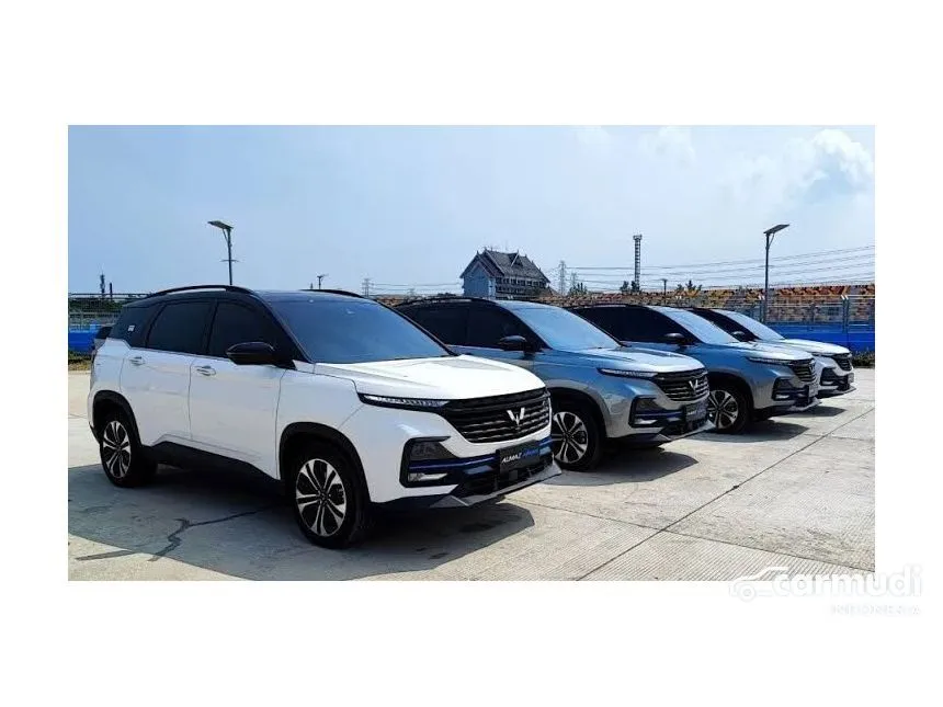 2024 Wuling Almaz RS Hybrid Wagon