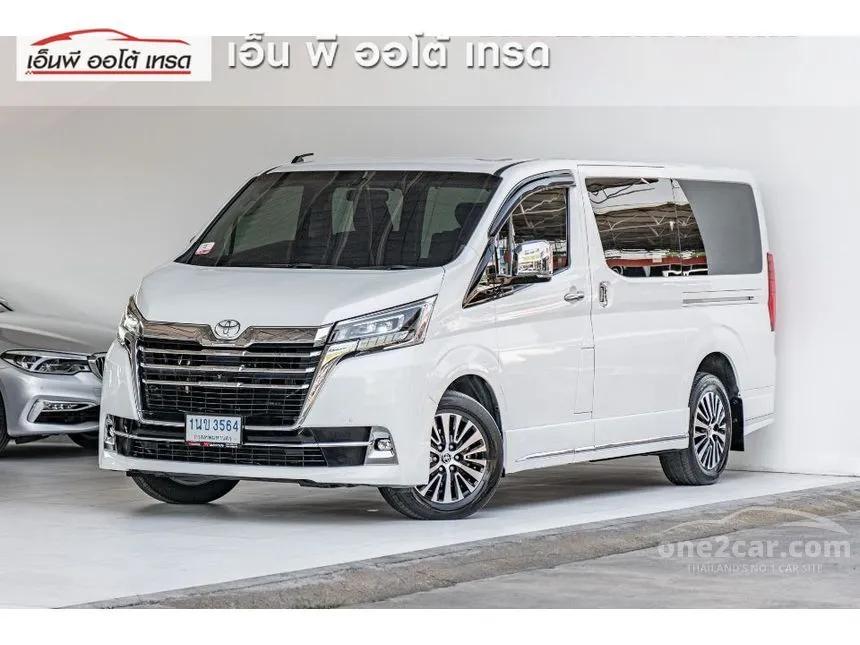 2020 Toyota Majesty Premium Van