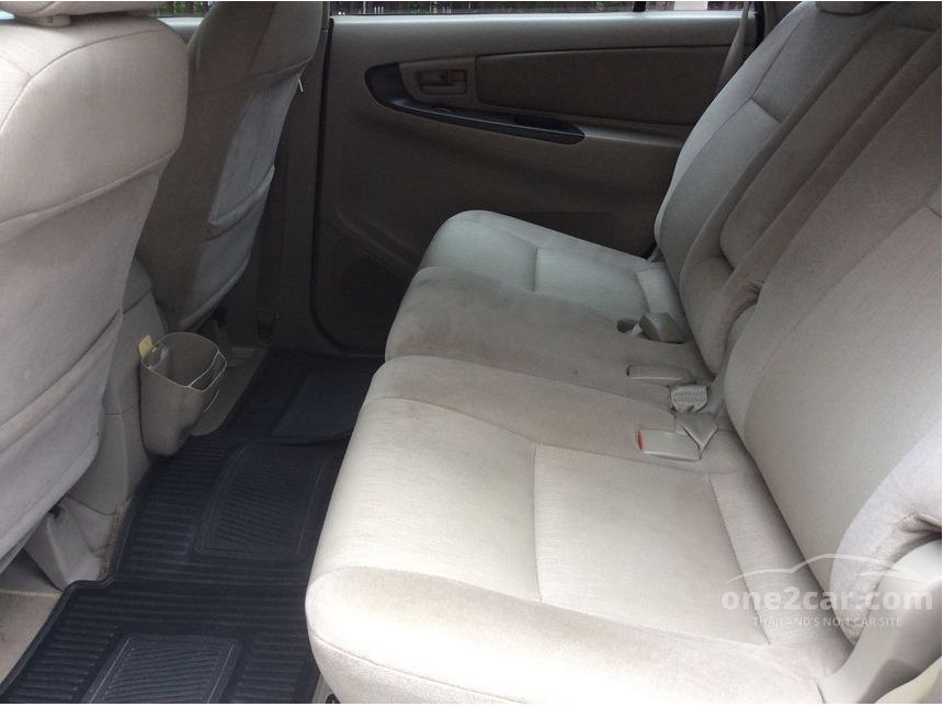 Toyota Innova 2011 V 2.0 in กรุงเทพและปริมณฑล Automatic Wagon สีเงิน ...