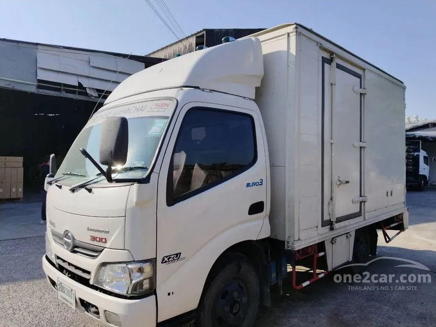 2019 Hino 300 XZU600R-4W Pickup