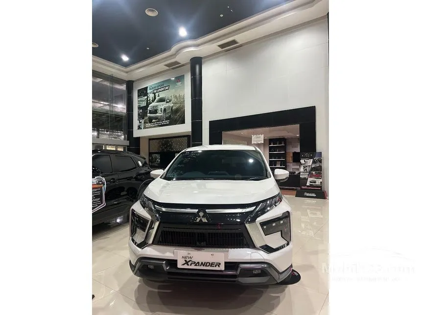 2026 Mitsubishi Xpander Ultimate (Quartz White Pearl) MPV