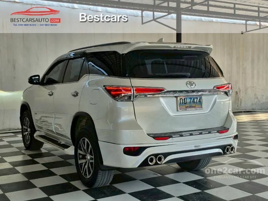 2018 Toyota FORTUNER V SUV