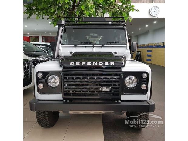 Harga Land Rover Defender Diesel
