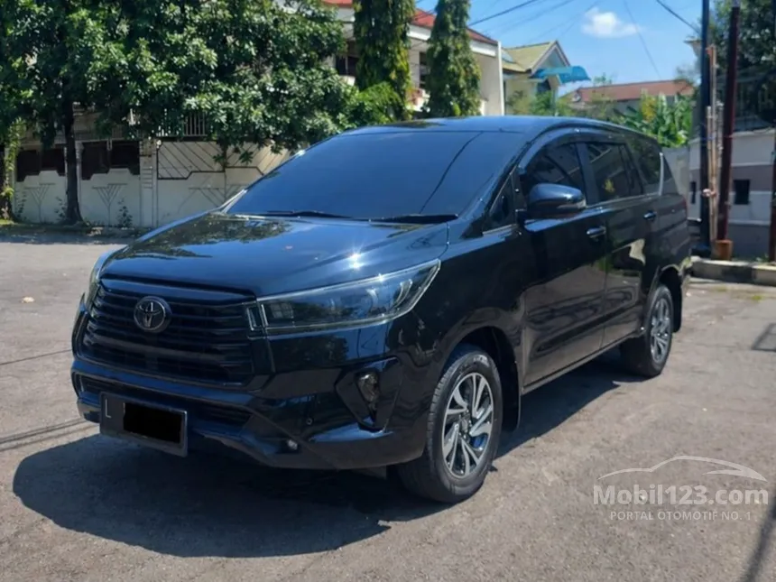 2021 Toyota Kijang Innova V MPV