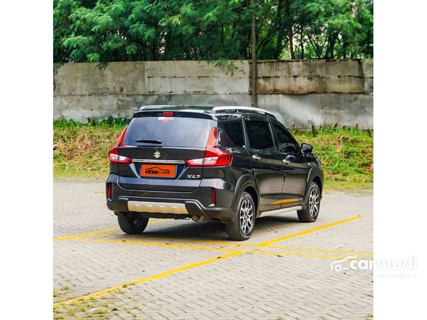 2022 Suzuki XL7 Zeta SUV