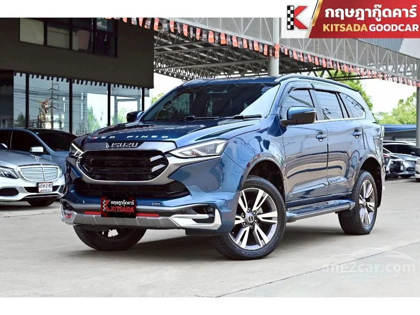 2023 Isuzu MU-X Ultimate SUV