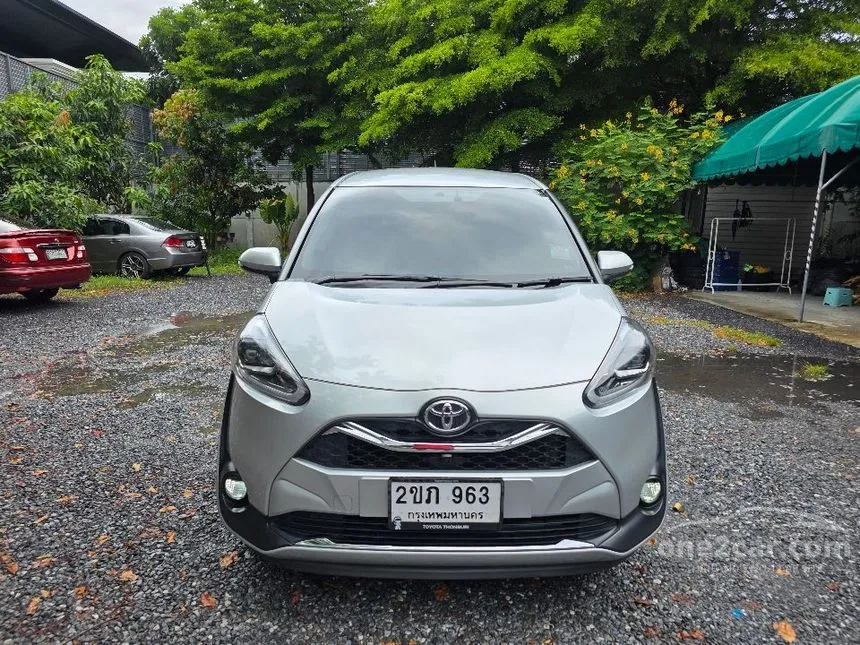2021 Toyota SIENTA V Wagon