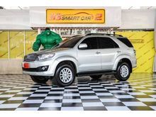 2013 Toyota Fortuner 3.0 (ปี 12-15) V SUV AT