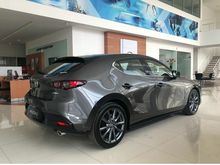 MAZDA 3 HB MACHINE GREY 2019 (DEALER RESMI)