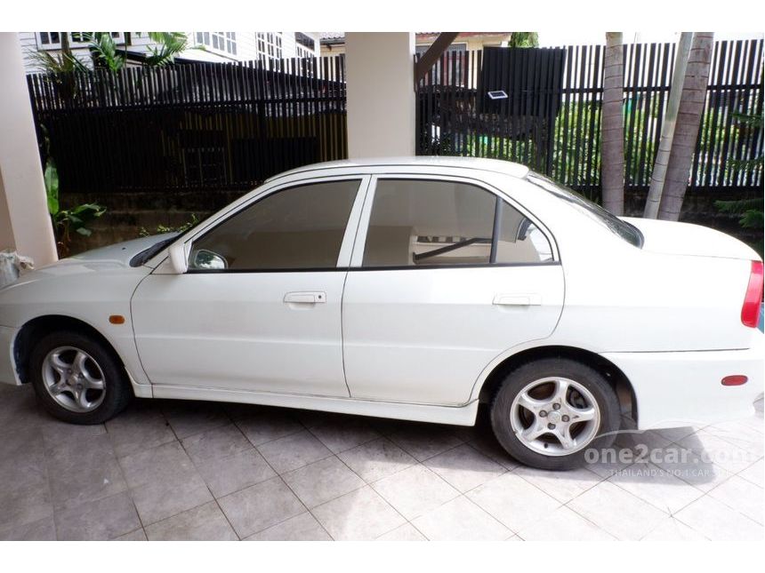 2001 Mitsubishi Lancer 1.6 F Style ท้ายเบนซ์ (ปี 96-02) GLXi Sedan MT ...