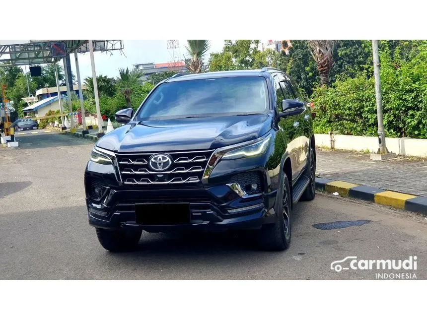 2022 Toyota Fortuner VRZ GR SPORT 4X2 SUV
