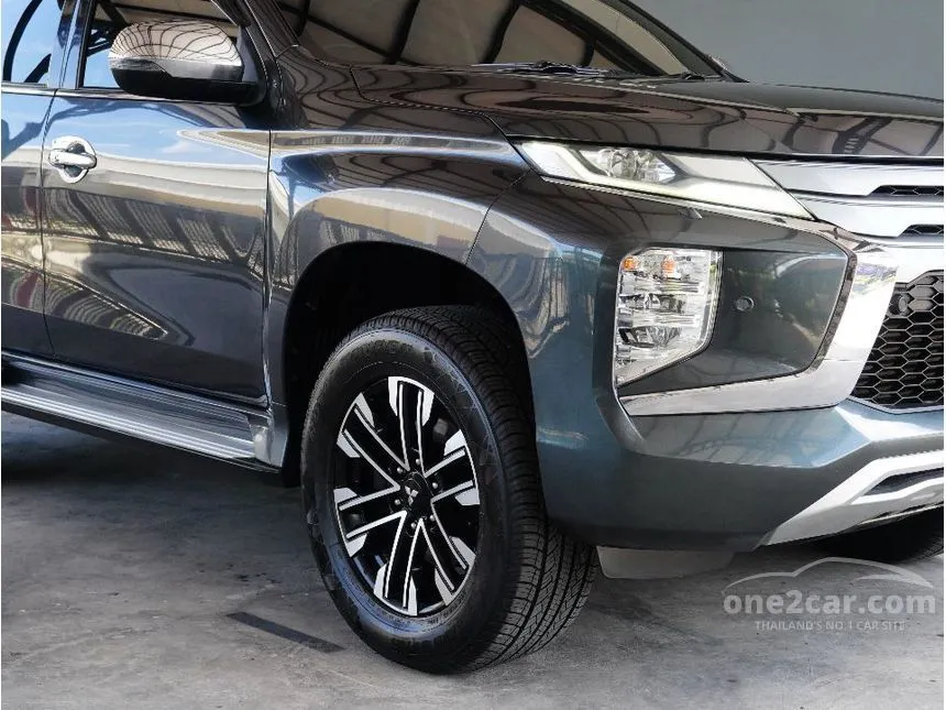2019 Mitsubishi PAJERO SPORT GT Premium SUV