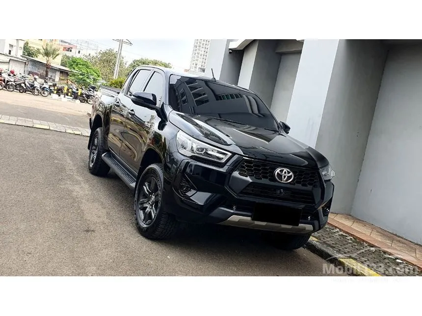 2025 Toyota Hilux V Double Cab 4X4 Pickup
