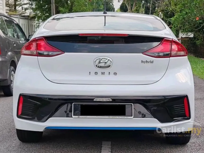 2019 Hyundai Ioniq Hybrid BlueDrive HEV Plus Hatchback