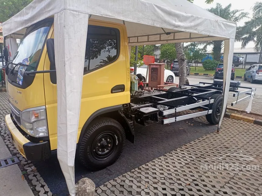 Jual Mobil Mitsubishi Canter 2023 FE 71 L 3.9 di DKI Jakarta Manual Trucks Kuning Rp 400.000.000
