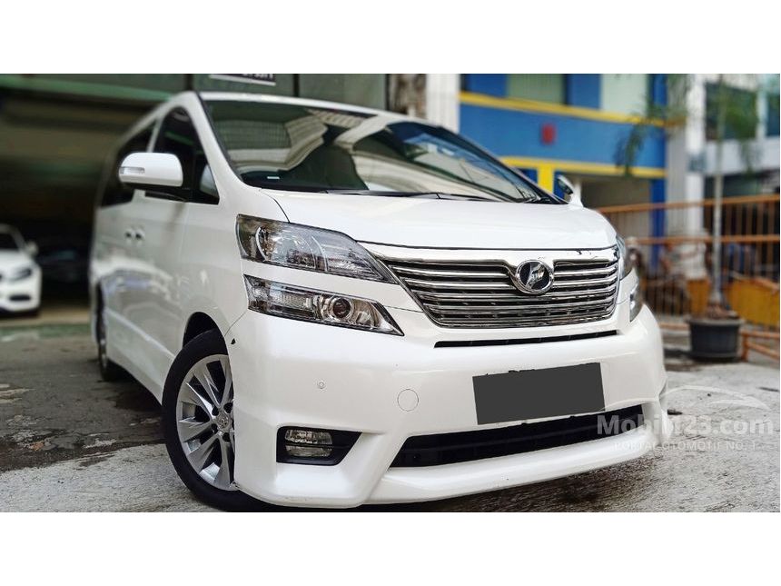 Toyota vellfire 2010