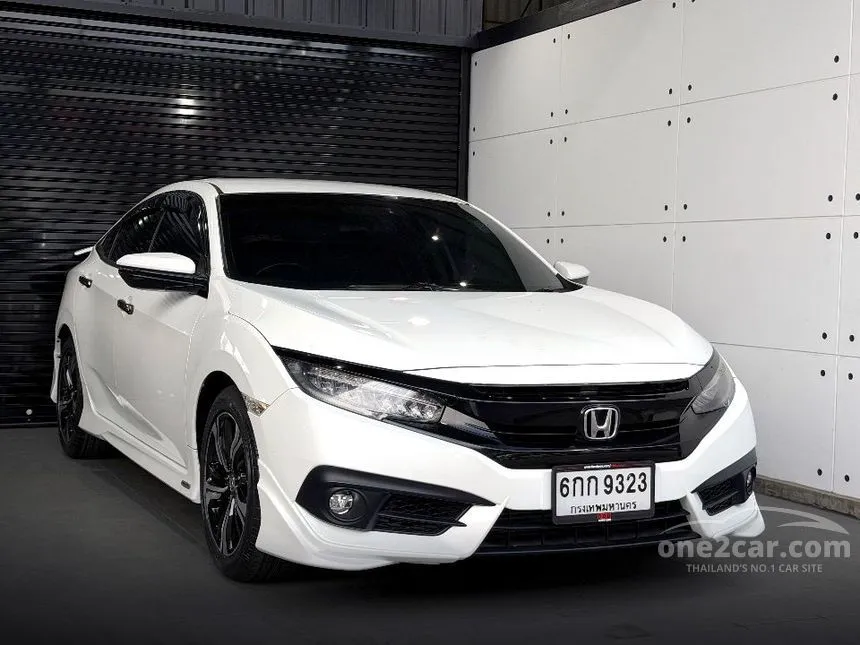 2017 Honda CIVIC Turbo RS Sedan
