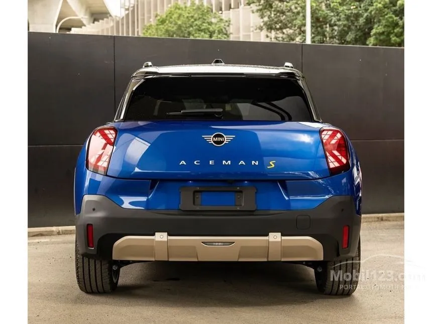 2025 MINI Aceman SE Hatchback