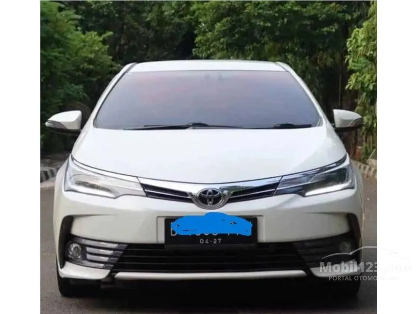 Jual Mobil Toyota Corolla Altis 2017 V 1.8 di Jawa Barat Automatic Sedan Putih Rp 240.000.000