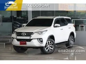 2016 Toyota FORTUNER 2.4 V SUV