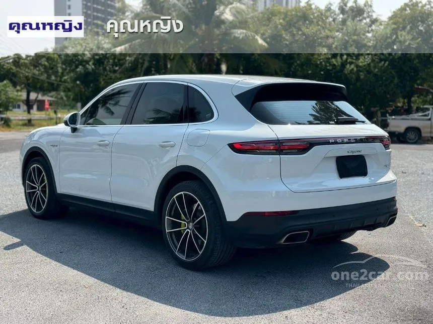 2018 Porsche CAYENNE E-Hybrid SUV