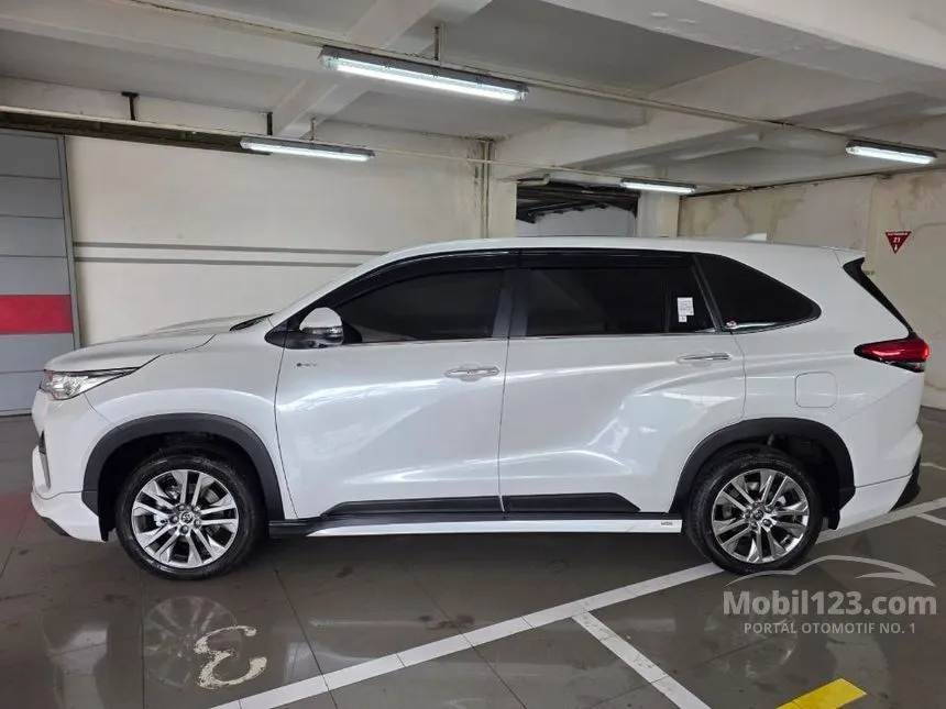 2026 Toyota Kijang Innova Zenix Q HV TSS Modellista  Non RSE (Premium Color) MPV