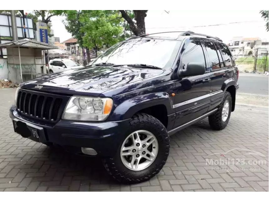 Jual Mobil  Jeep  Grand Cherokee  2001 Limited  4 7 di Jawa 