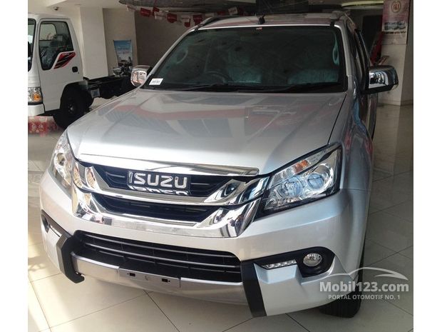 Isuzu Mu-x Mobil Bekas Baru dijual di Indonesia - Dari 