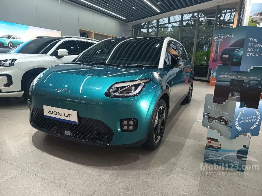 2026 GAC AION UT Premium Hatchback