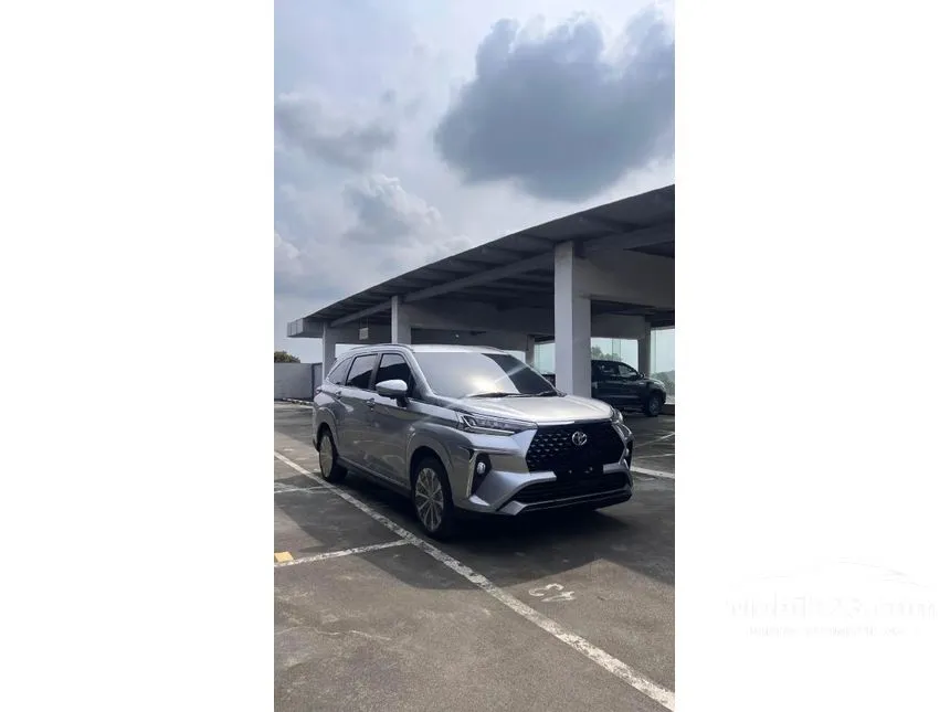 2026 Toyota Veloz V HEV MPV