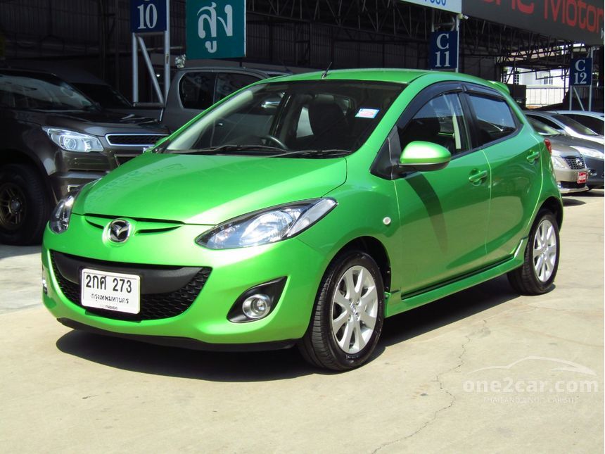 Mazda 2 2013