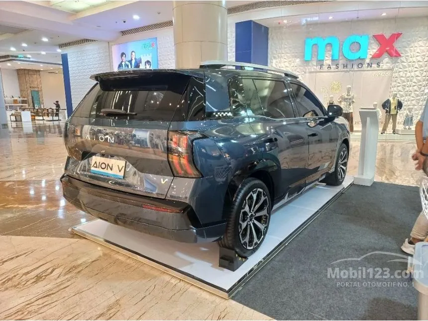 2026 GAC AION V Luxury SUV