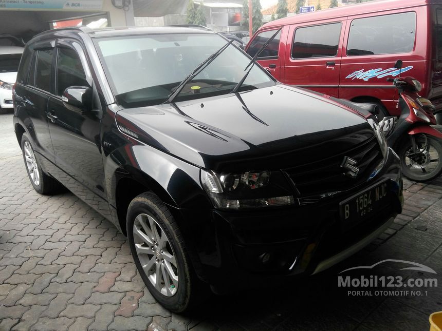 Jual Mobil  Suzuki  Grand  Vitara  2012  2 4 2 4 di Banten 