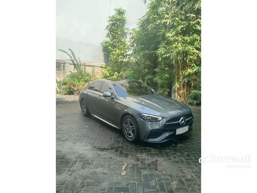 2022 Mercedes-Benz C300 AMG Line Sedan