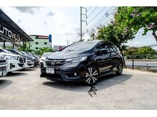 2018 Honda Jazz 1.5 (ปี 14-18) RS i-VTEC Hatchback AT