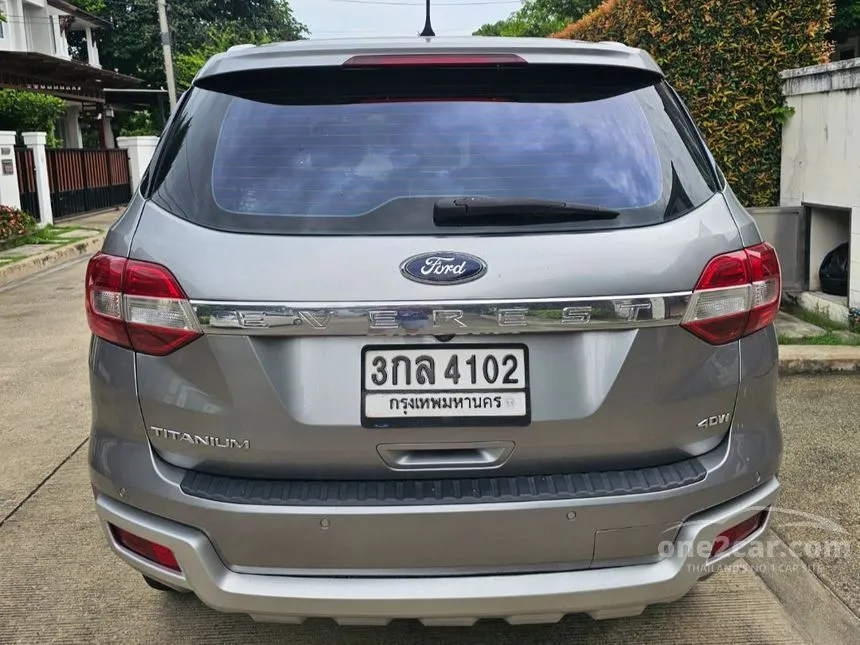 2016 Ford EVEREST Titanium SUV