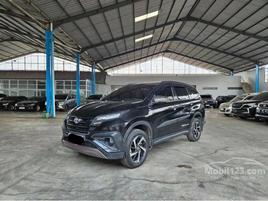 Jual Mobil Toyota Rush 2019 TRD Sportivo 1.5 di Sumatera Utara Automatic SUV Hitam Rp 215.000.000