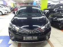 Toyota Corolla Altis 1.8 V AT 2014