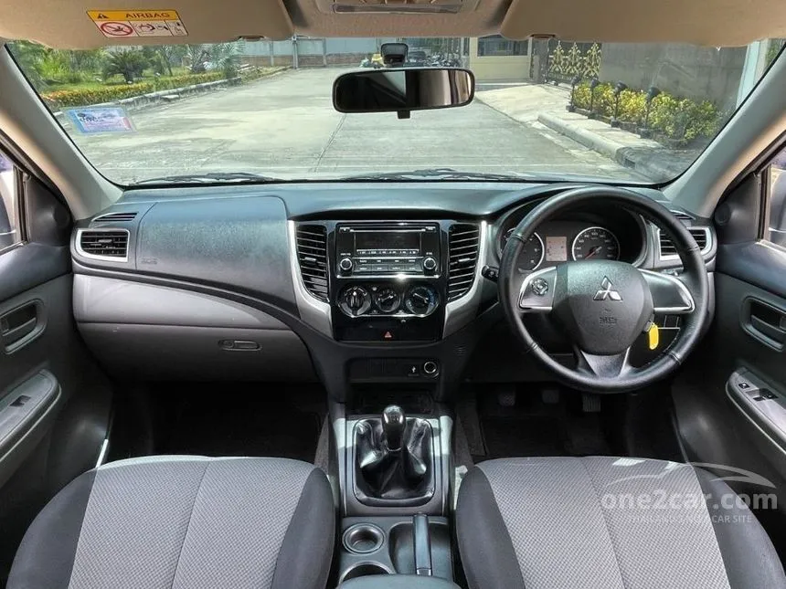 2018 Mitsubishi TRITON GLX Mega Cab Pickup