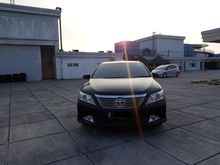 2014 Toyota Camry 2.5 V Sedan facelift hitam pajak bln 11 keyless
