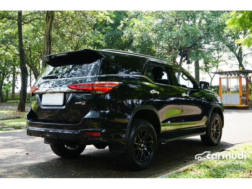 2023 Toyota Fortuner GR Sport 4X2 SUV