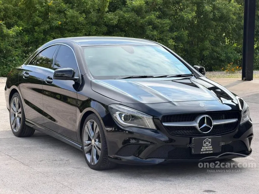 2017 Mercedes-Benz CLA200 Urban Sedan
