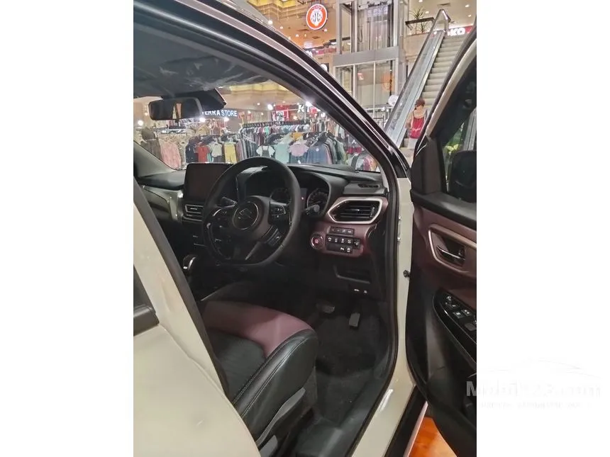 2026 Suzuki Fronx SGX Hybrid (2 Tone) SUV
