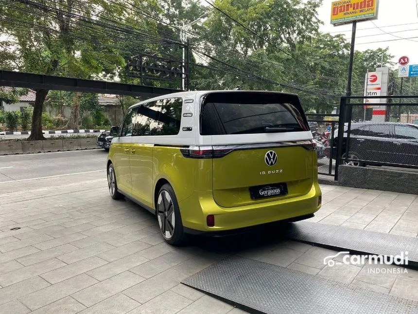 2023 Volkswagen ID. Buzz Pro Life 1st Edition Van Wagon