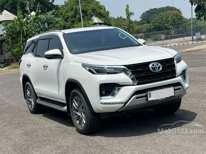 2023 Toyota Fortuner VRZ 4X2 SUV